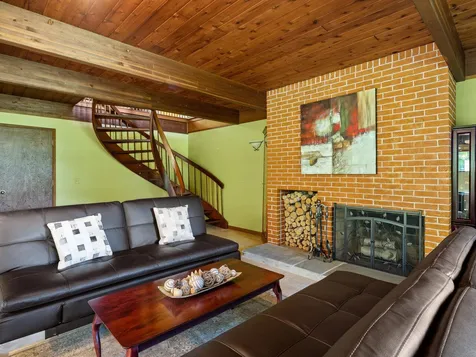 460 Mount Pritchard Lane St. George VT 05495
