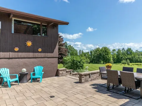 460 Mount Pritchard Lane St. George VT 05495
