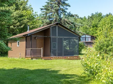460 Mount Pritchard Lane St. George VT 05495