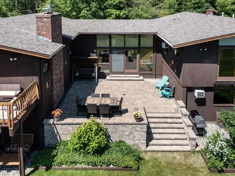460 Mount Pritchard Lane St. George VT 05495