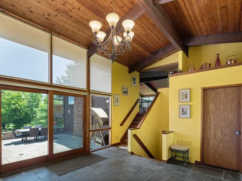 460 Mount Pritchard Lane St. George VT 05495