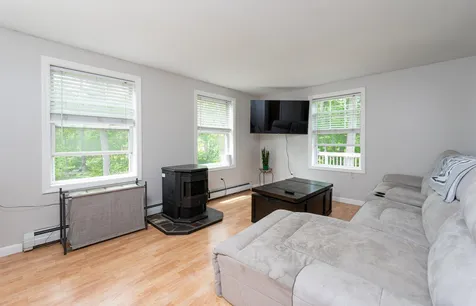 60 Clement Road Allenstown NH 03275