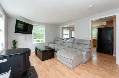 60 Clement Road Allenstown NH 03275