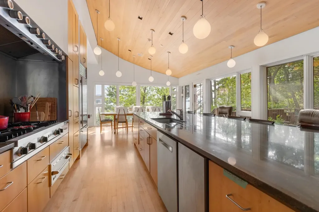 20 Wyman Drive Wolfeboro NH 03894