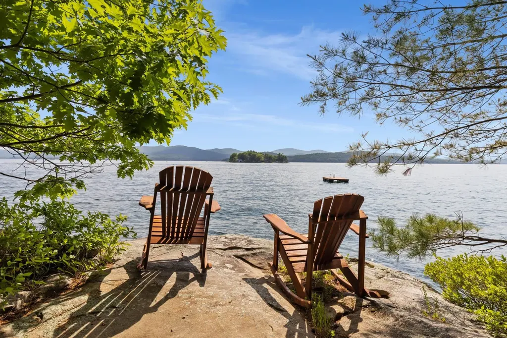 20 Wyman Drive Wolfeboro NH 03894