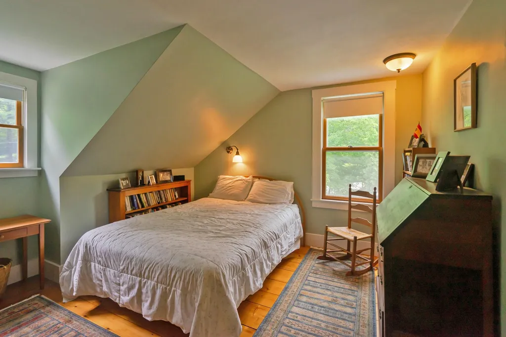 72 North Hinsdale Road Chesterfield NH 03443