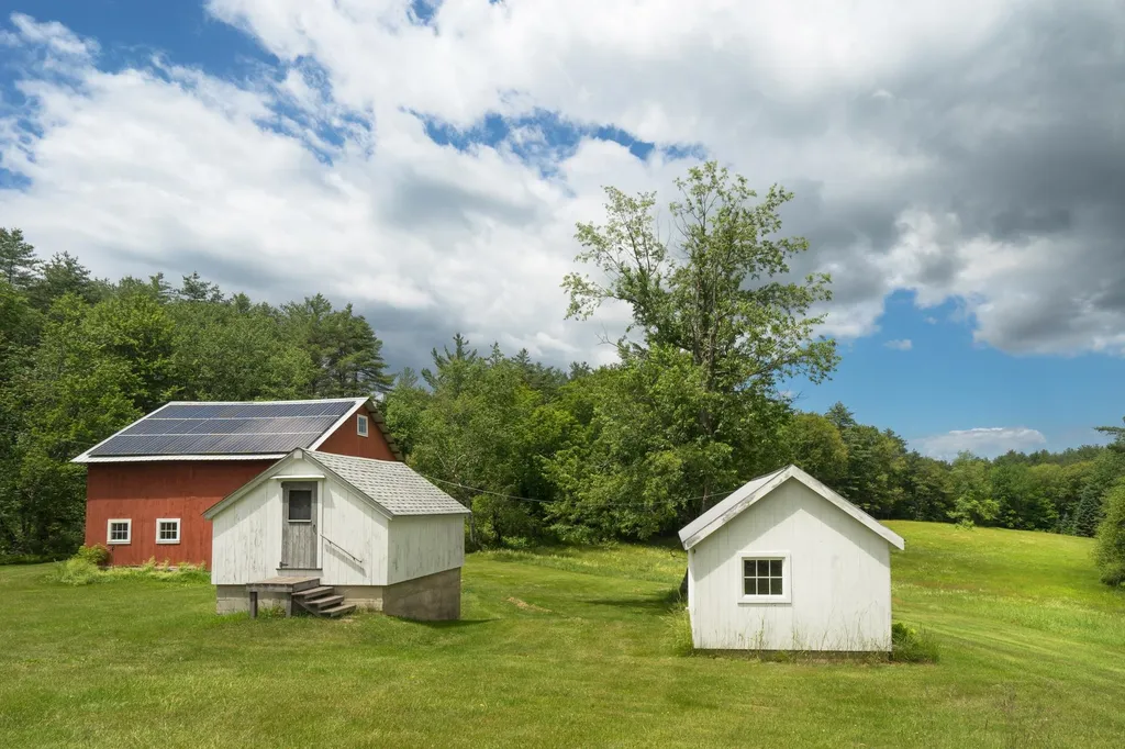 72 North Hinsdale Road Chesterfield NH 03443