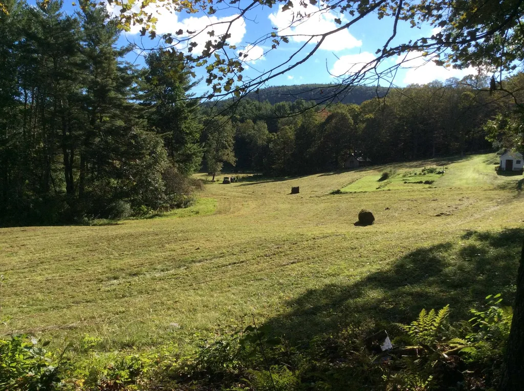 72 North Hinsdale Road Chesterfield NH 03443