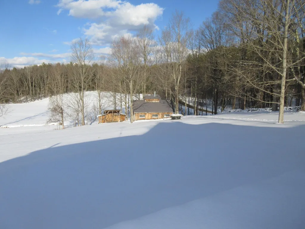 72 North Hinsdale Road Chesterfield NH 03443