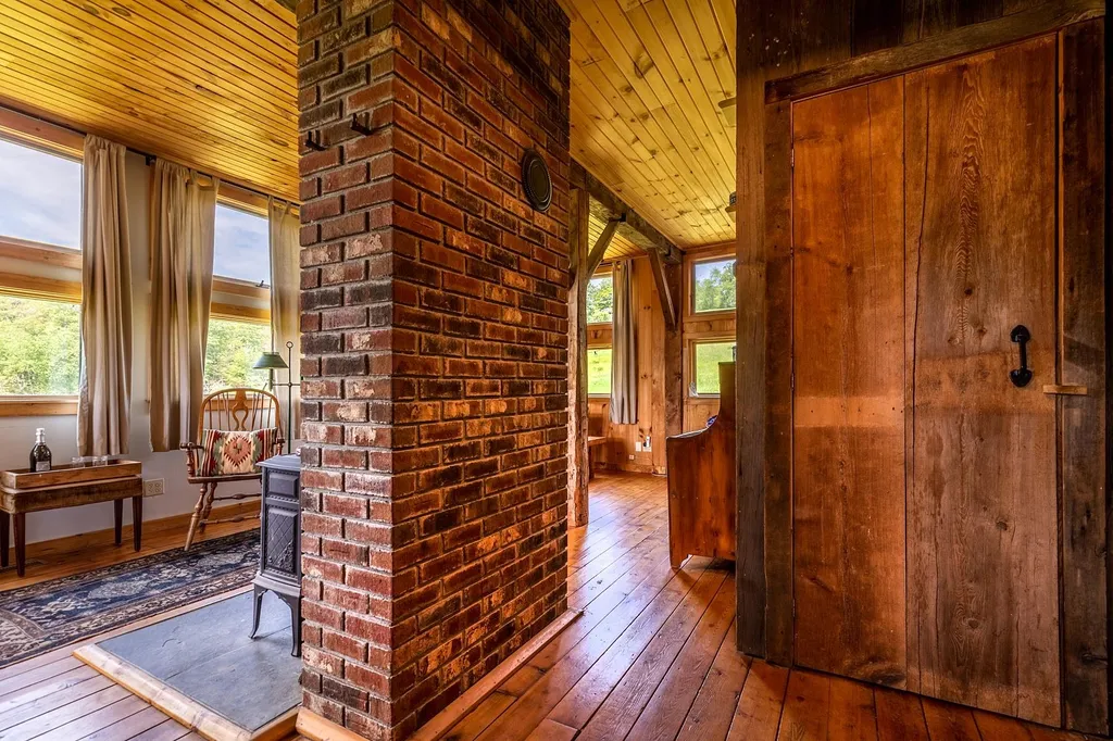 131 Whitney Hill Road Tunbridge VT 05077