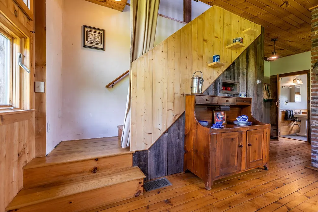 131 Whitney Hill Road Tunbridge VT 05077