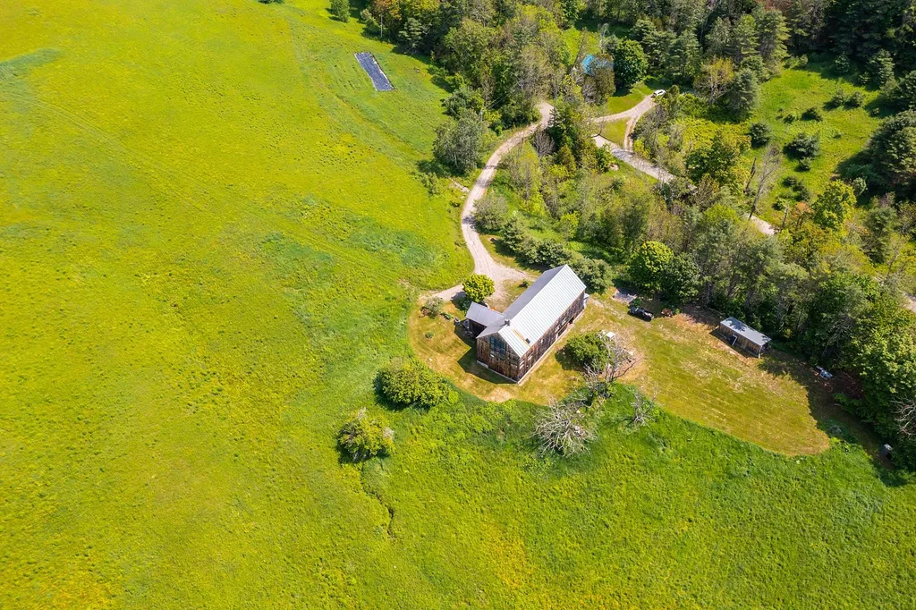 131 Whitney Hill Road Tunbridge VT 05077