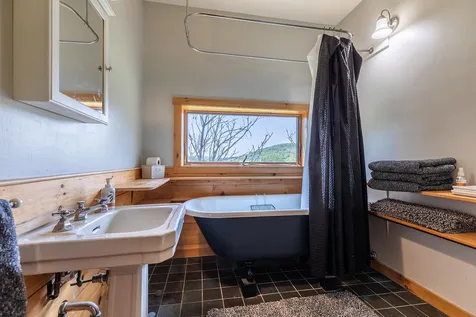 131 Whitney Hill Road Tunbridge VT 05077