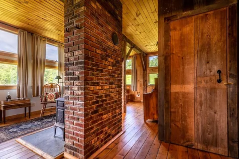 131 Whitney Hill Road Tunbridge VT 05077