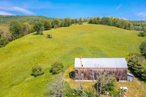 131 Whitney Hill Road Tunbridge VT 05077