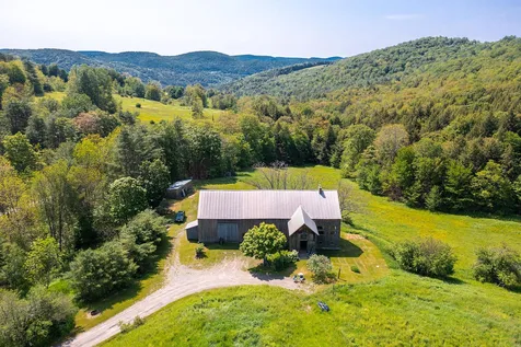 131 Whitney Hill Road Tunbridge VT 05077