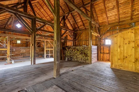 131 Whitney Hill Road Tunbridge VT 05077