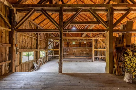 131 Whitney Hill Road Tunbridge VT 05077