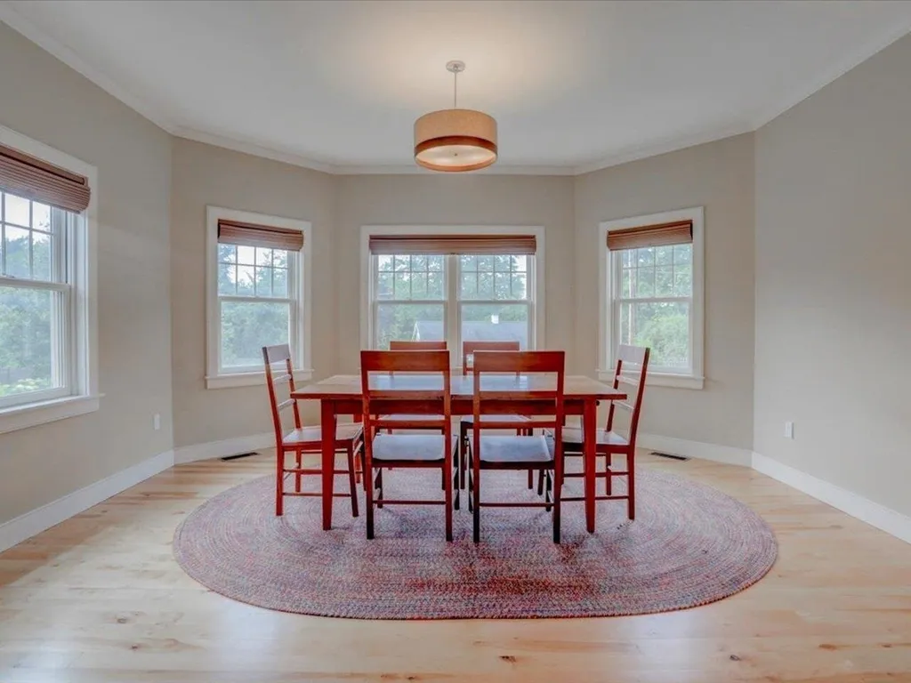 46 Lilly Creek Lane Shelburne VT 05482