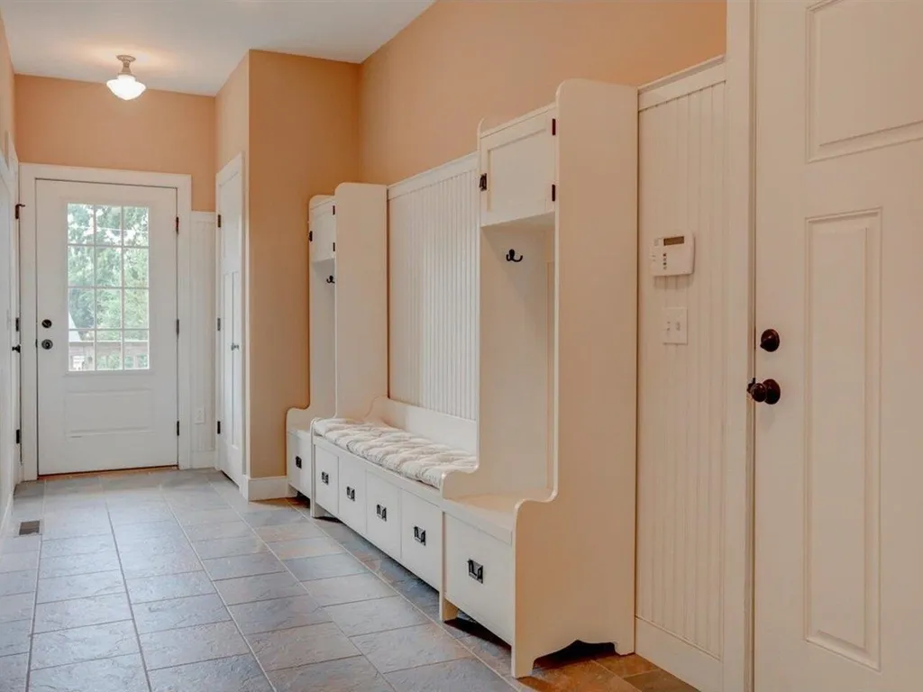 46 Lilly Creek Lane Shelburne VT 05482