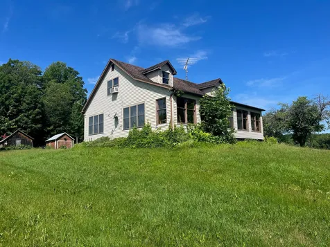 5357 Lake Road Newport Town VT 05857