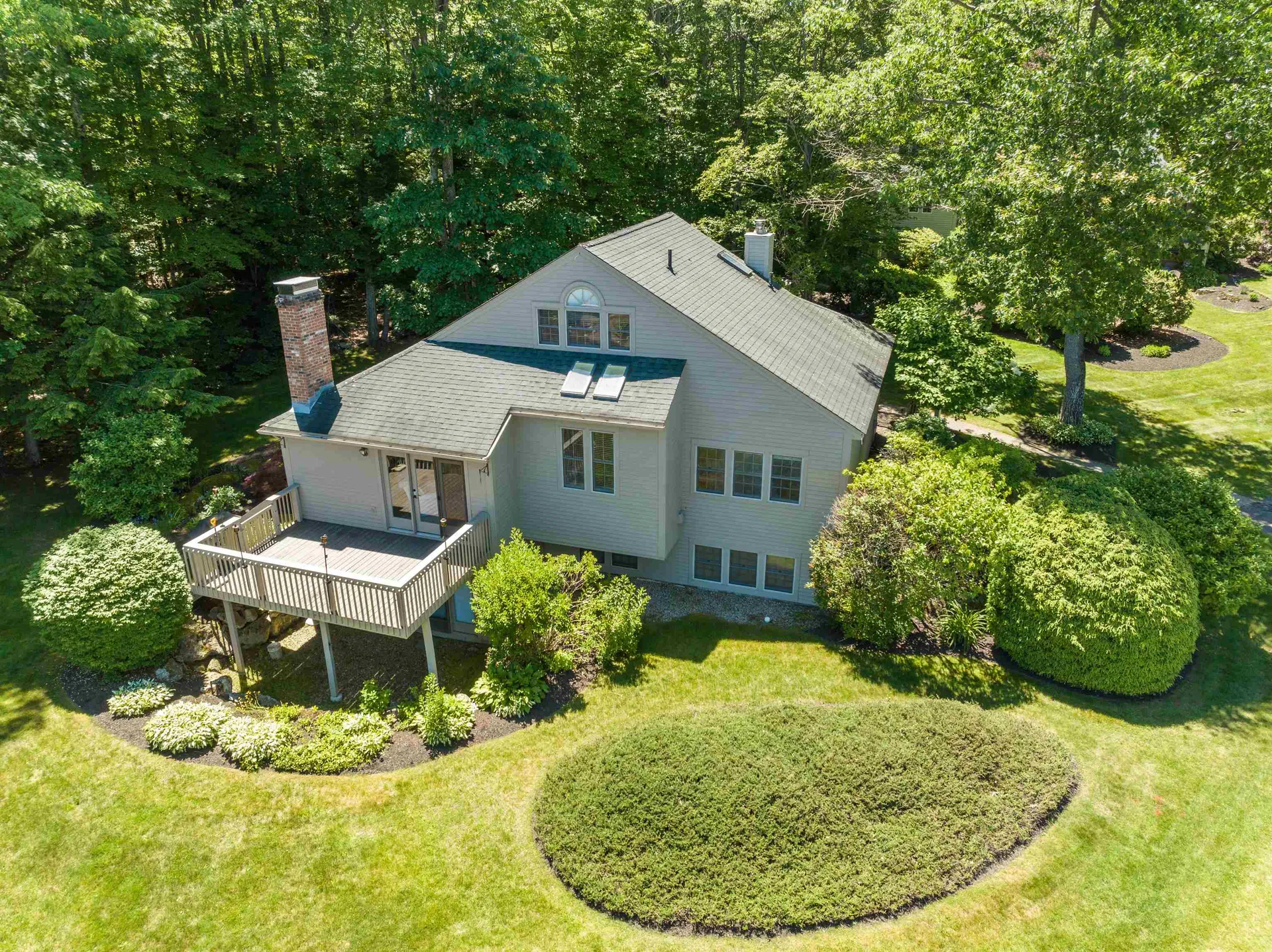 17 Crane Circle Laconia NH 03246