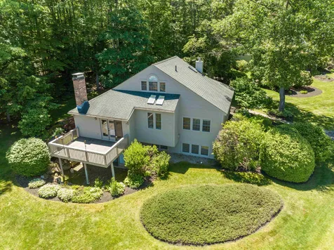17 Crane Circle Laconia NH 03246