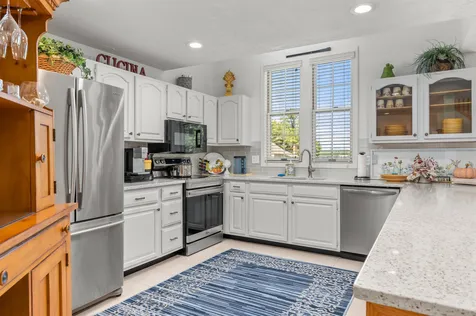 17 Crane Circle Laconia NH 03246
