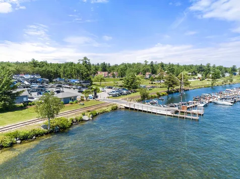 17 Crane Circle Laconia NH 03246