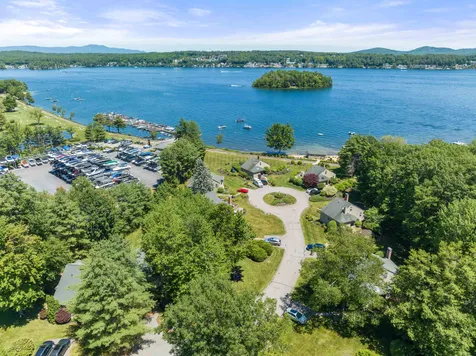 17 Crane Circle Laconia NH 03246