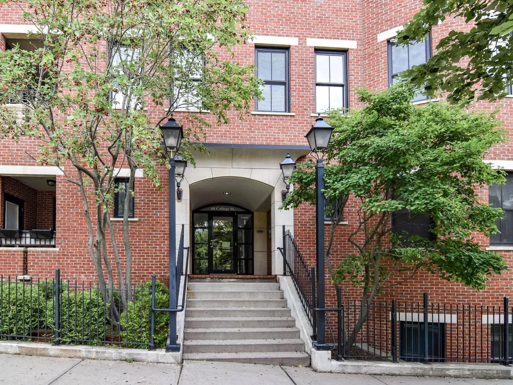 40 College Street Burlington VT 05401