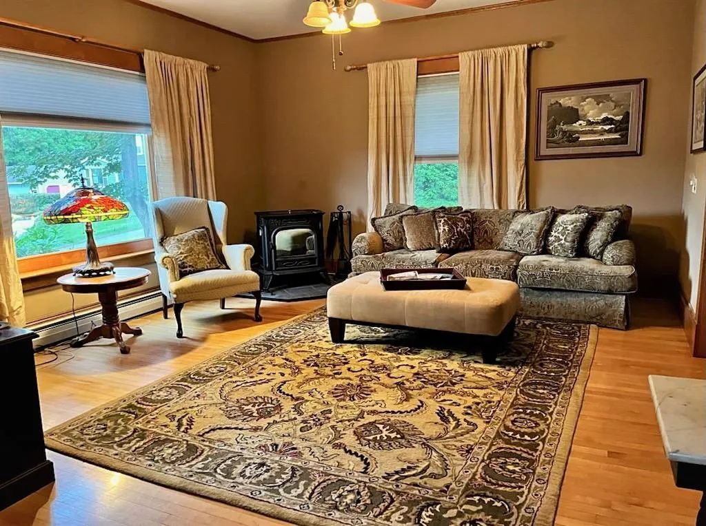 31 Highland Avenue Claremont NH 03743