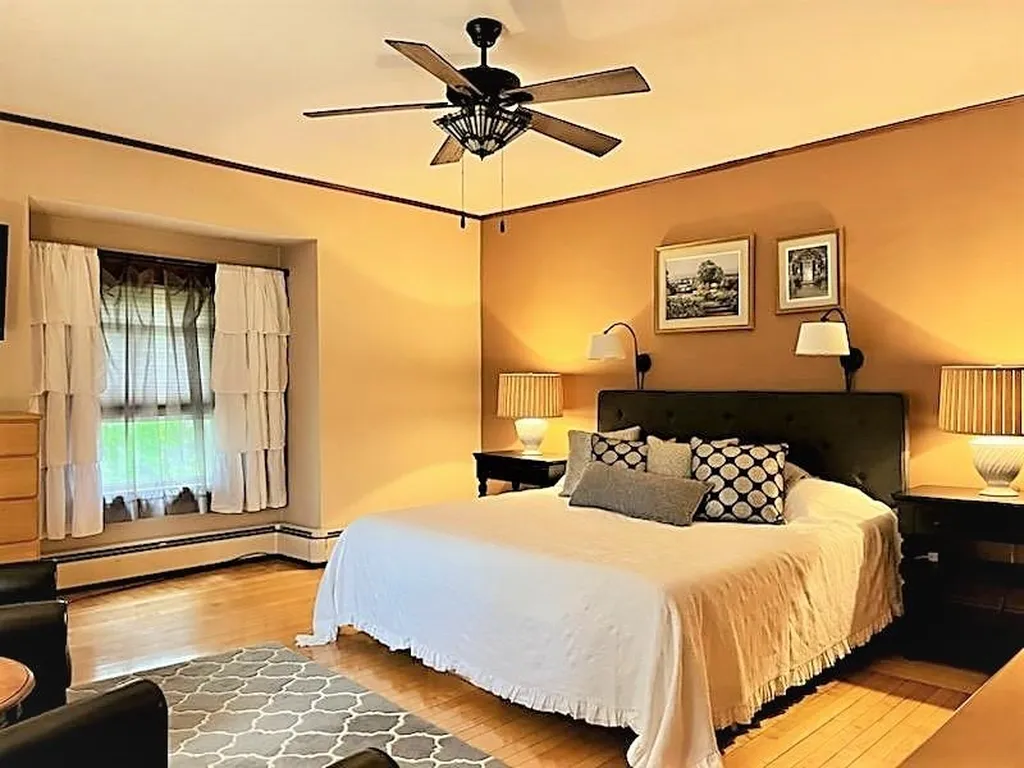 31 Highland Avenue Claremont NH 03743