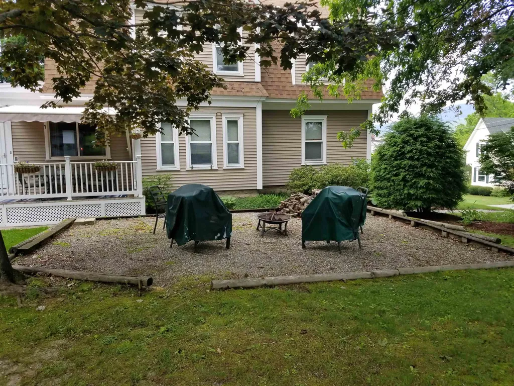 31 Highland Avenue Claremont NH 03743