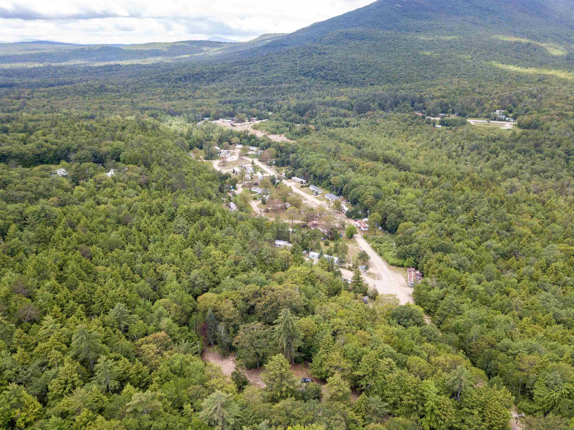 Golden Oaks Road Albany NH 03818