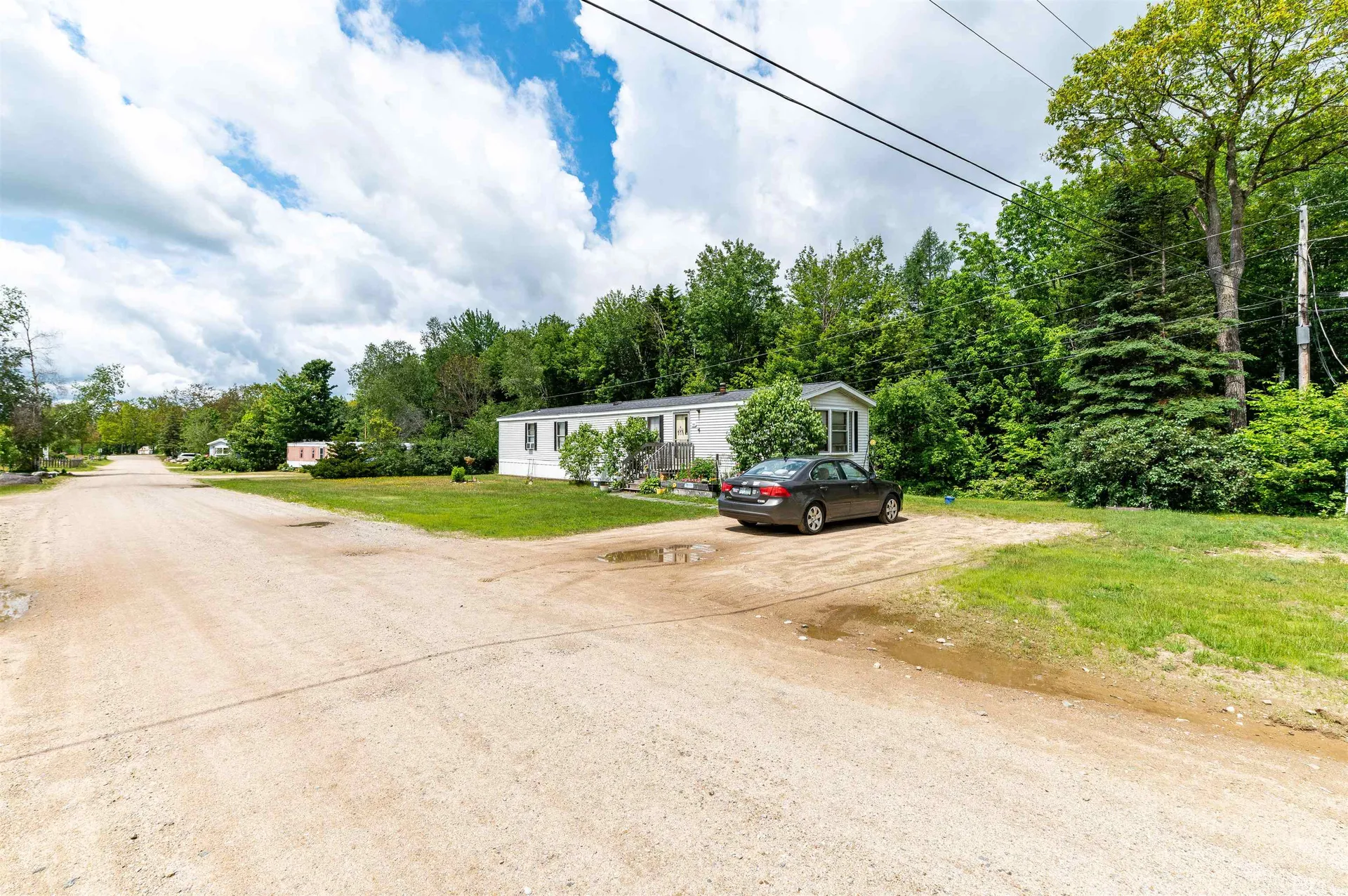 Golden Oaks Road Albany NH 03818