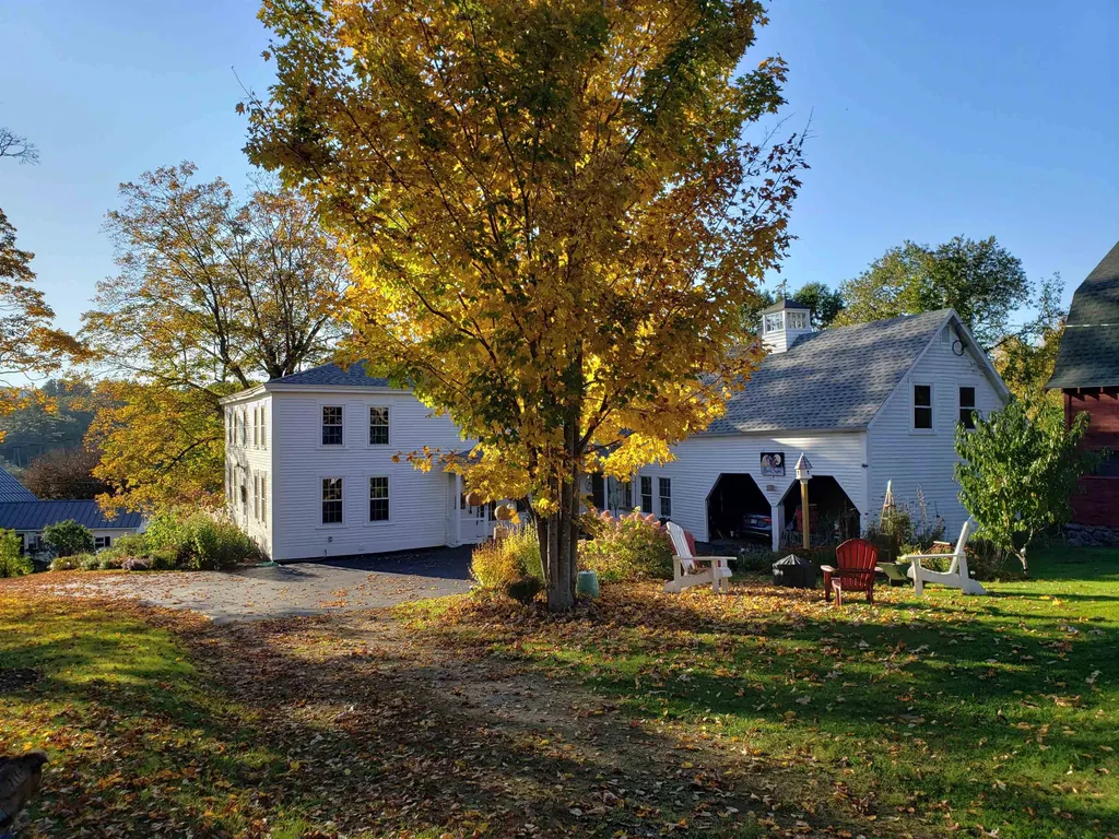 104 Thompson Street Ashland NH 03217