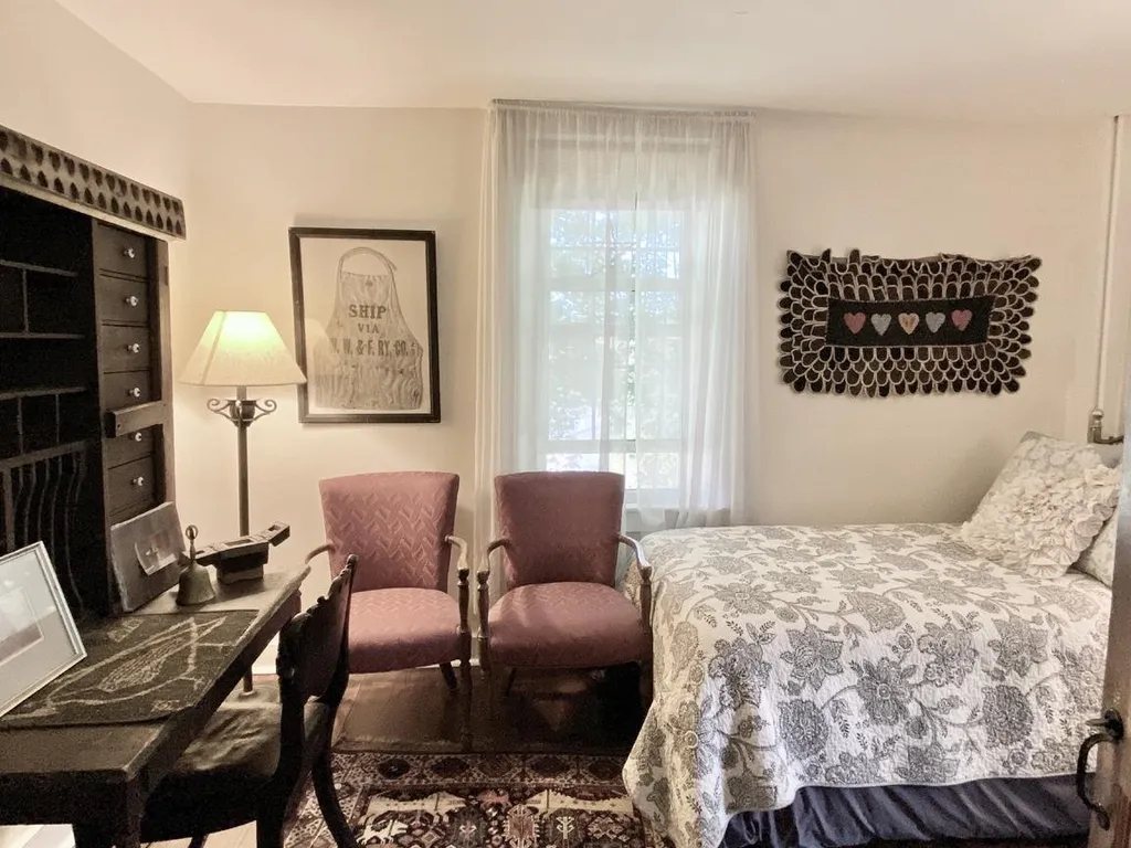 104 Thompson Street Ashland NH 03217
