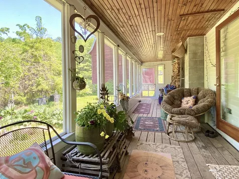 104 Thompson Street Ashland NH 03217