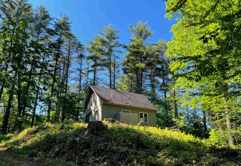 1190 Little Scotland Road Barnet VT 05821