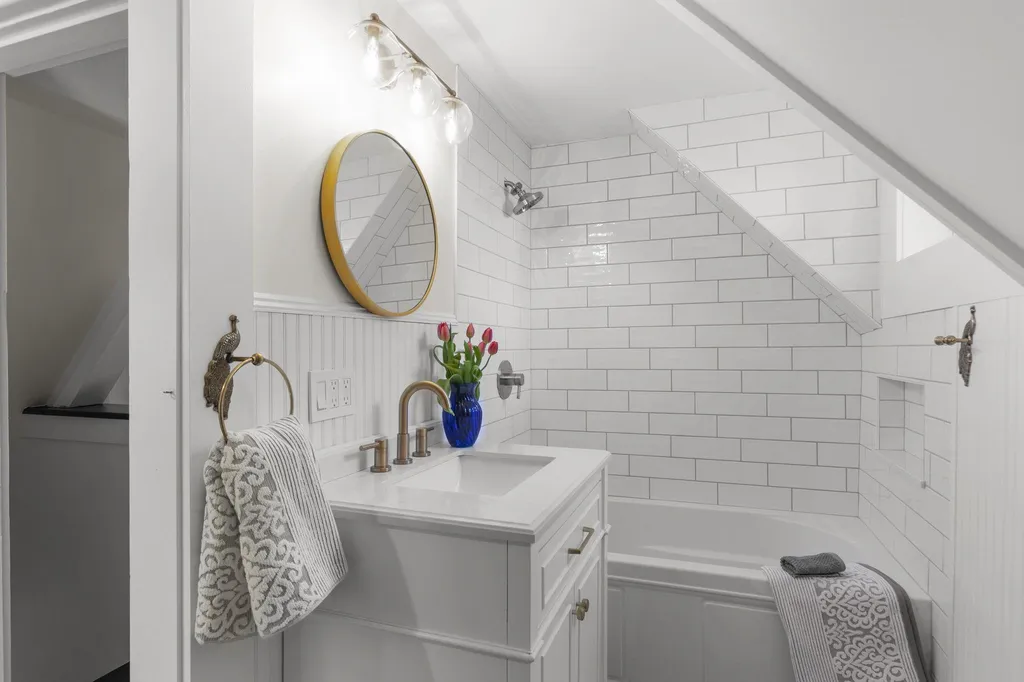 111 Stark Street Portsmouth NH 03801