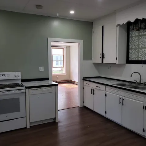 22 Nichols Avenue Newmarket NH 03857