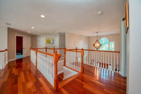 17 Burnham Road Windham NH 03087
