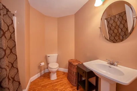 17 Burnham Road Windham NH 03087
