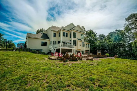 17 Burnham Road Windham NH 03087