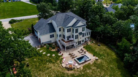 17 Burnham Road Windham NH 03087