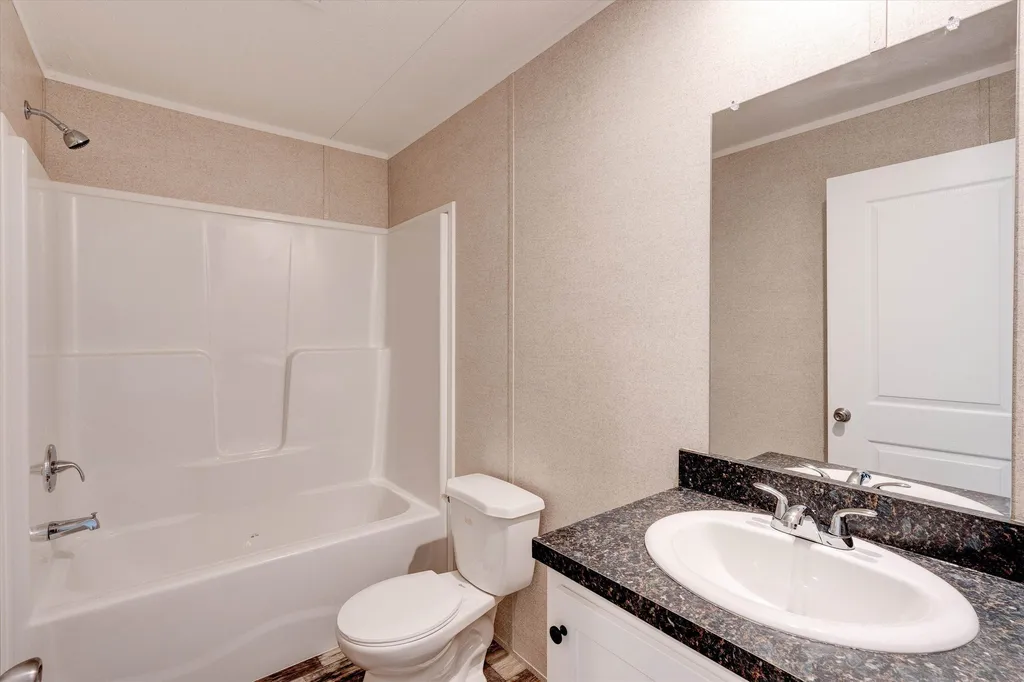 133 Estate Drive Barrington NH 03825