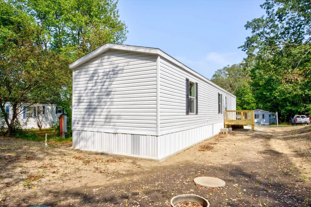 133 Estate Drive Barrington NH 03825