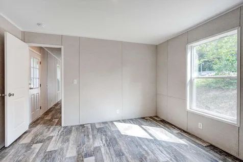 133 Estate Drive Barrington NH 03825