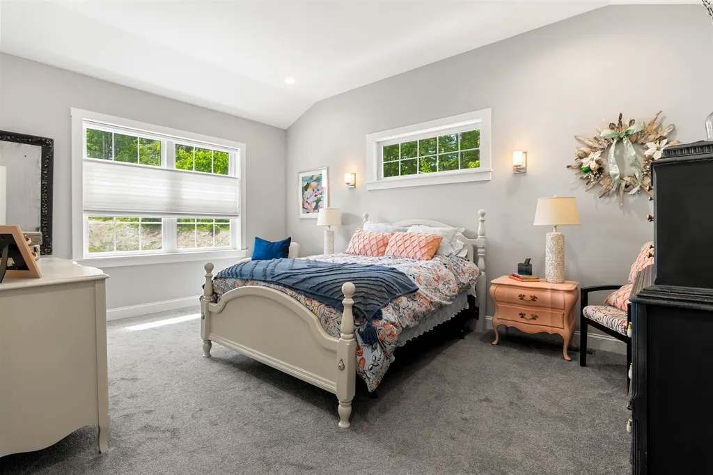 7 Sage Drive Hampton NH 03842